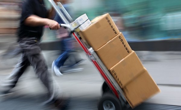 COURIER SERVICES